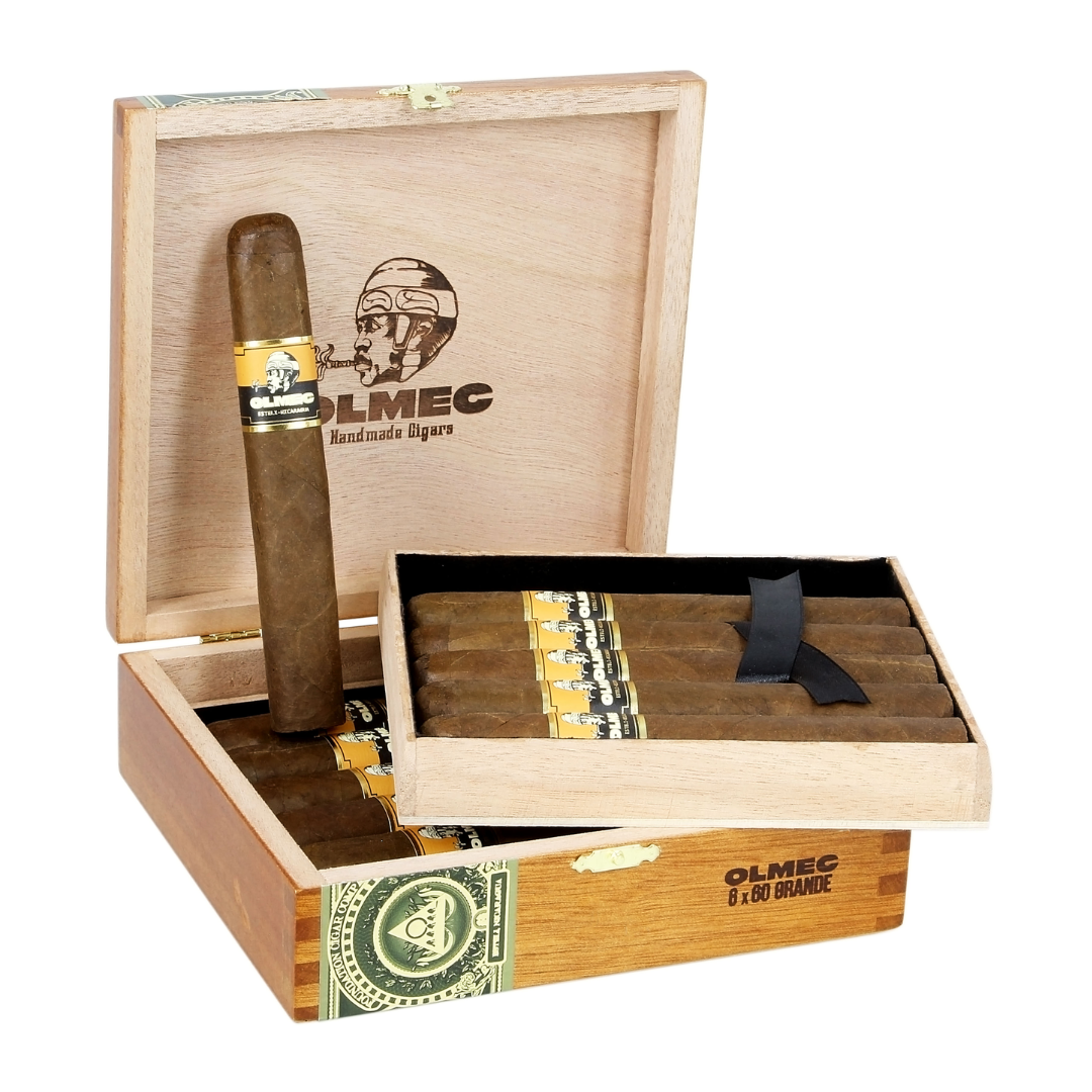 Foundation Olmec Claro Grande Box of 12